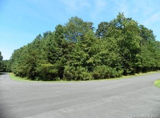 216 Heron Bay Dr, New London, NC 28127