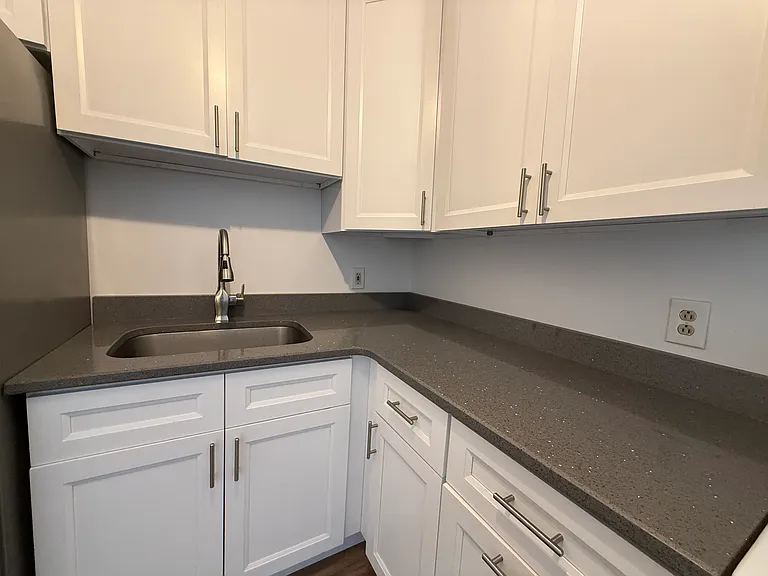 2661 Main St #3 — Photo 1