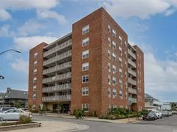 855 E East Broadway #1B, Long Beach, NY 11561