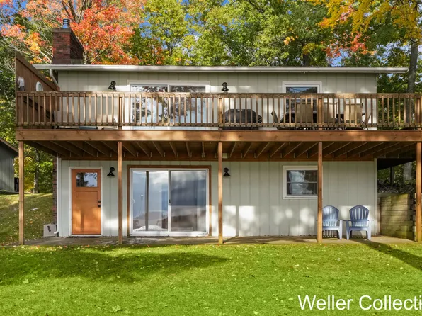 289 W Lake Dr, Cadillac, MI 49601