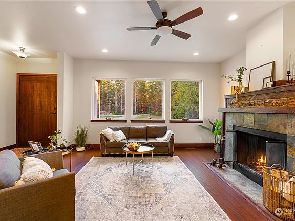 5th image of 185 Parker Wood Lane