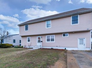 51 Harvey Cir, East Brunswick, NJ 08816