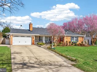 5019 Wyandot Ct, Bethesda, MD 20816