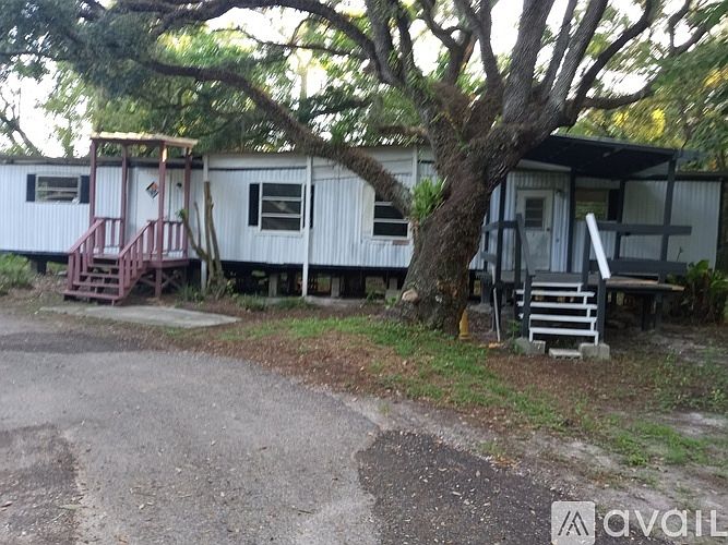 2nd image of 13119 N Florida Ave #14B