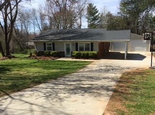 1471 Chestnut Grove Rd, King, NC 27021