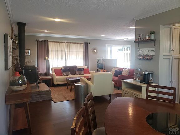 3rd image of 4 Brooks Pl