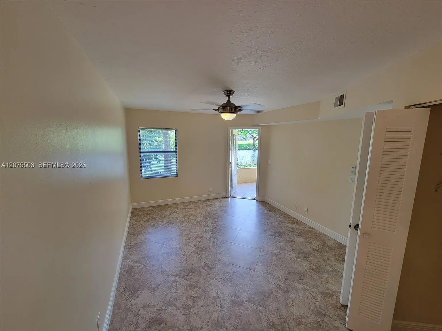 Summerbreeze Condo — Photo 4