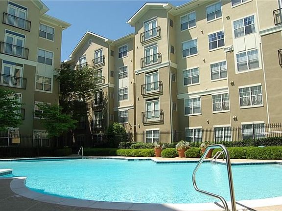 4th image of 800 Peachtree St APT 1404