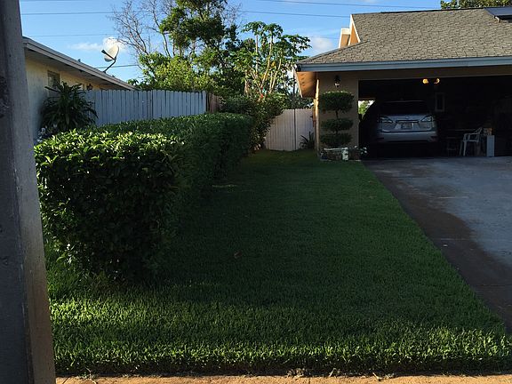 5th image of 1050 Manchester Cir