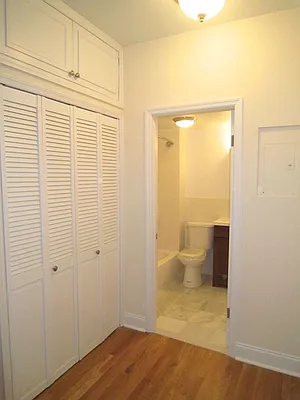 Rented by City Connections Realty | media 34