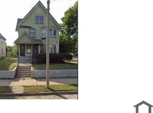 2865 N 9th St, Milwaukee, WI 53206