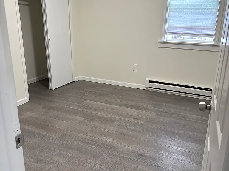 532 N Easton Rd #204 — Photo 5