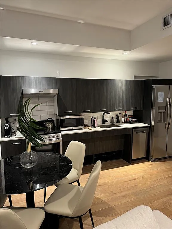 The Elser Hotel & Residences — Photo 4
