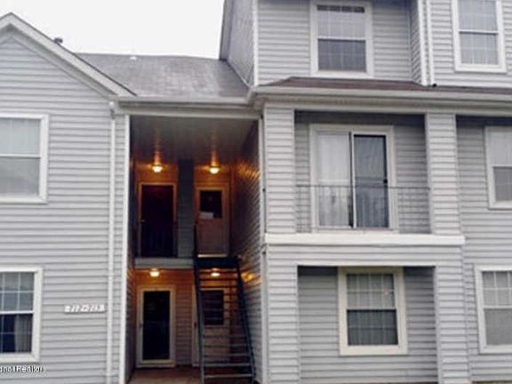 2nd image of 715 Waters Edge Dr #15F