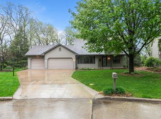 436 S Covenant Ln, Appleton, WI 54915