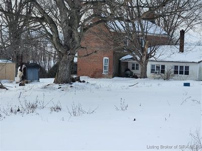 2293 N Quaker Road, Salem, IN, 47167