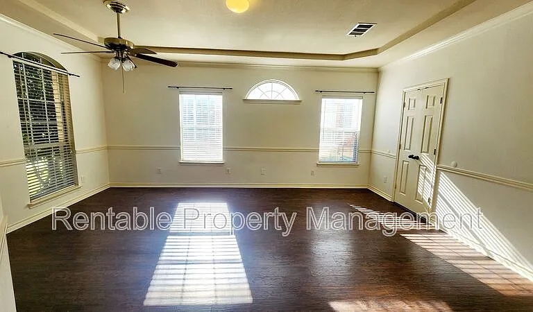 1185 Len Mar Dr — Photo 11