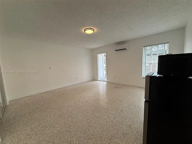 3144 NW 29th St #2 — Photo 5