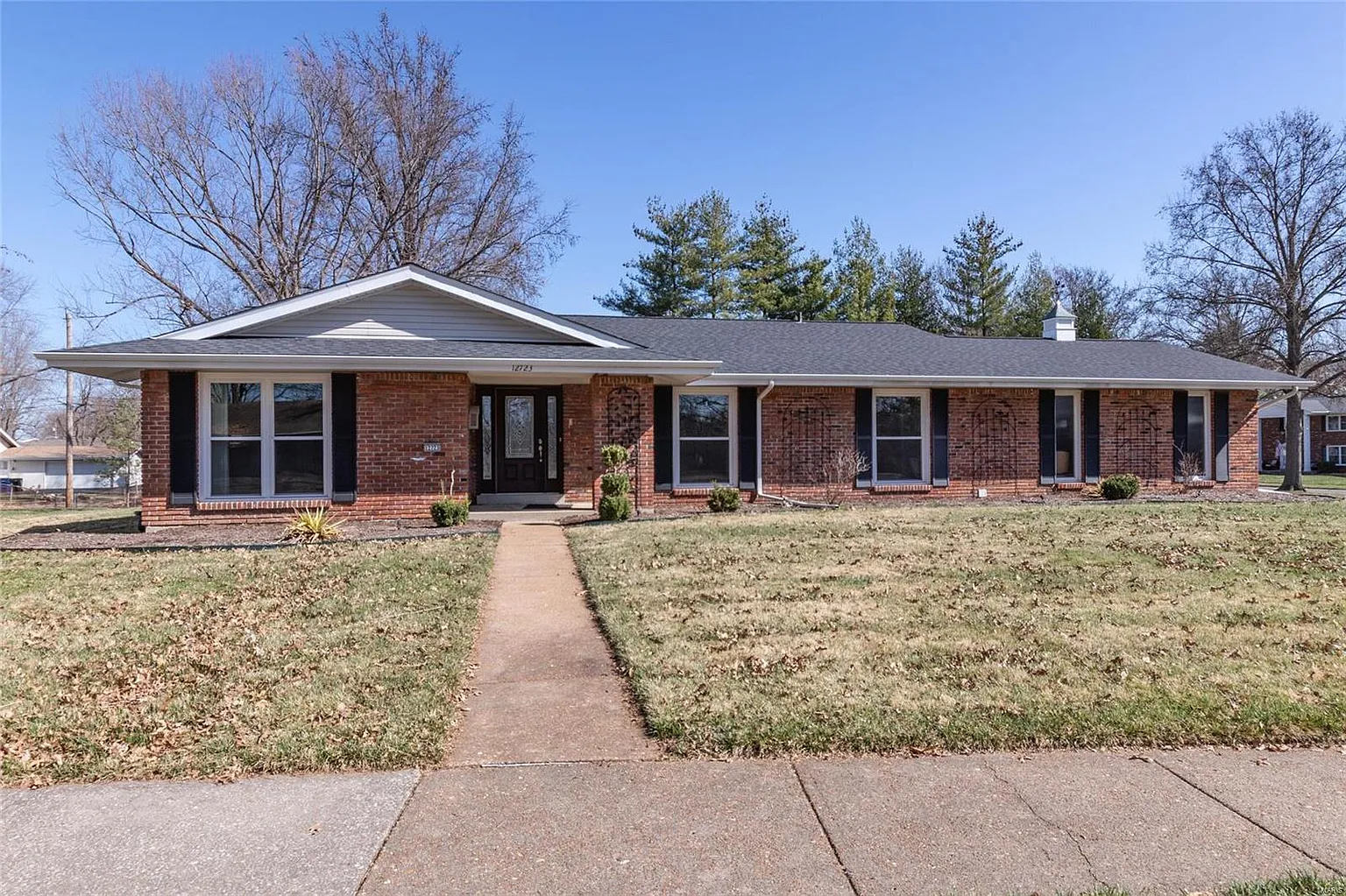 12723 Whispering Hills Ln photo 1