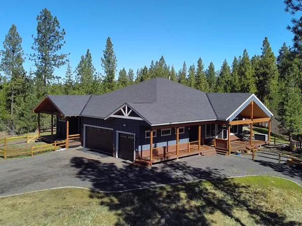 53 Silver Cloud Dr, Cascade, ID 83611