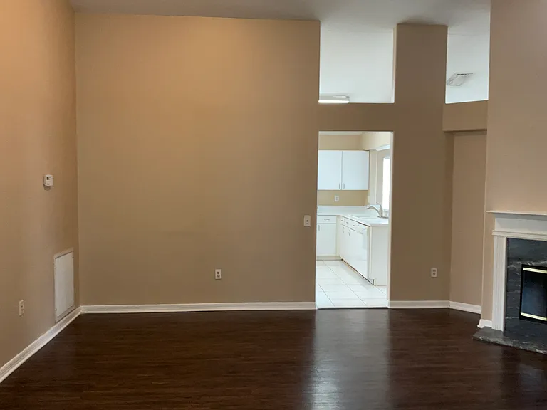 1527 Firewheel Dr — Photo 6