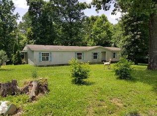 4588 S Reeves Rd, Scottsburg, IN 47170