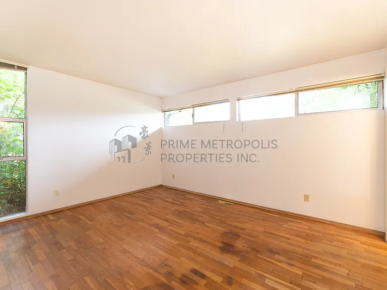 13305 SE 42nd St — Photo 3