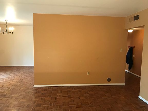 4th image of 3636 Taliluna Ave APT 504