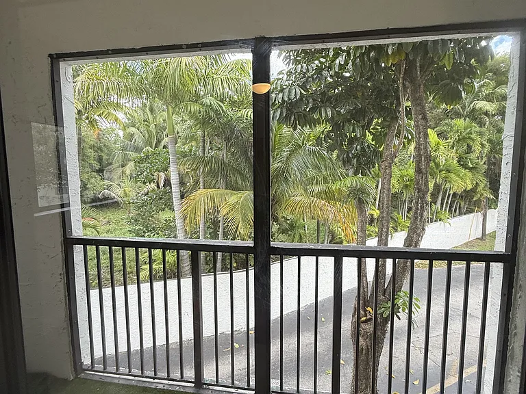 2445 SW 18th Ter #220 — Photo 30
