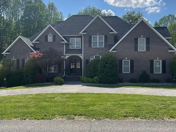 329 New Heritage Dr, Cookeville, TN 38506