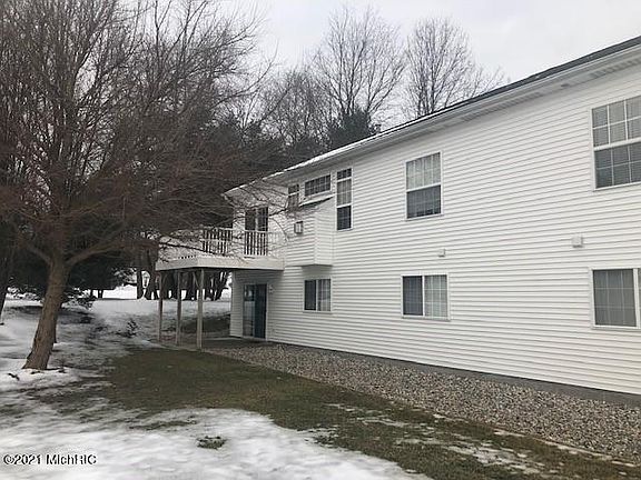 3rd image of 2647 Shadow Pine Dr