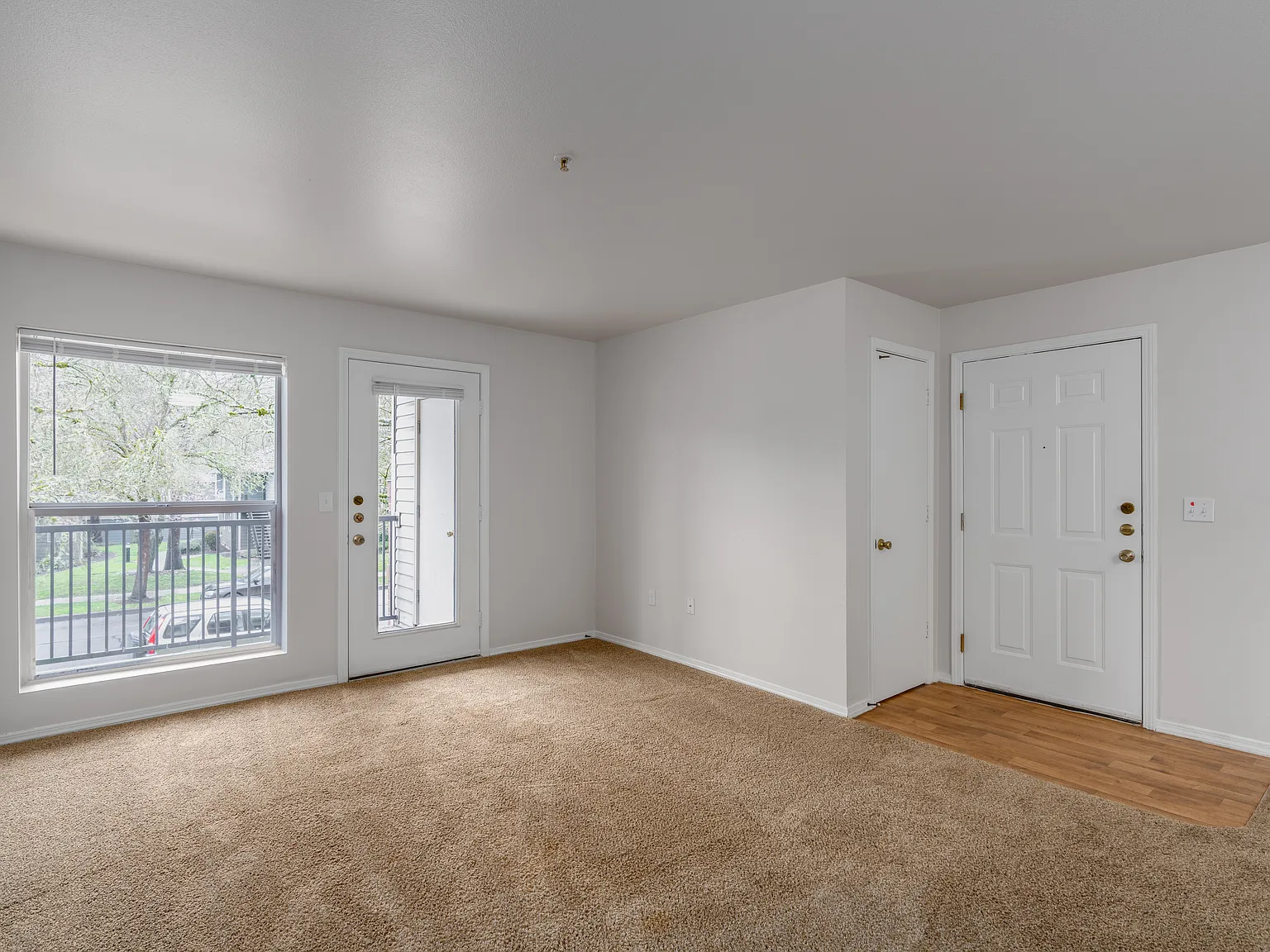 1 bed, 660 sqft, $1,500 — Photo 4