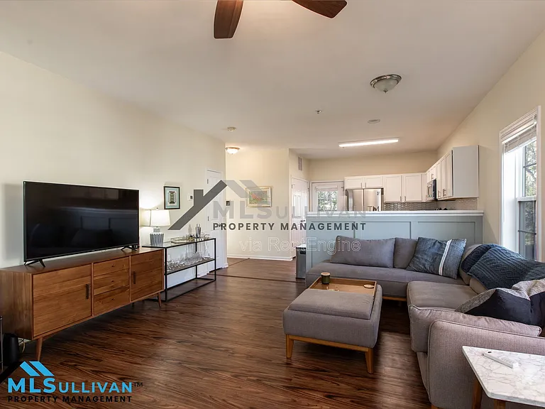 1208 Wall St — Photo 6