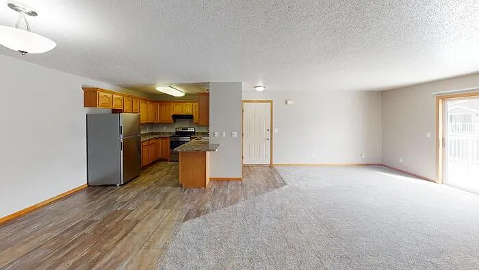 2711 Marina Rd SE #5 — Photo 6