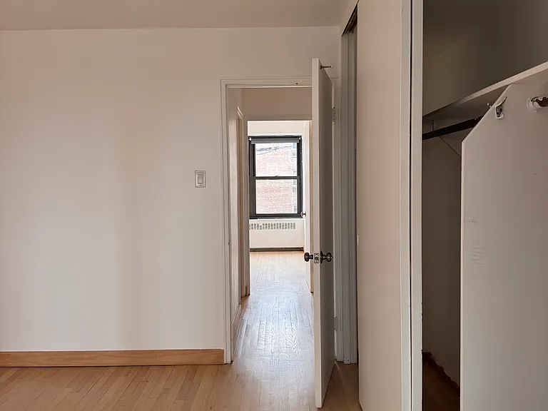 6118 N Sheridan Rd #408 — Photo 9