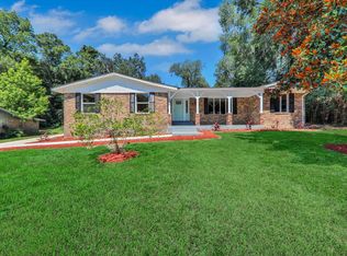 1960 Holly Oaks Ravine Dr, Jacksonville, FL 32225