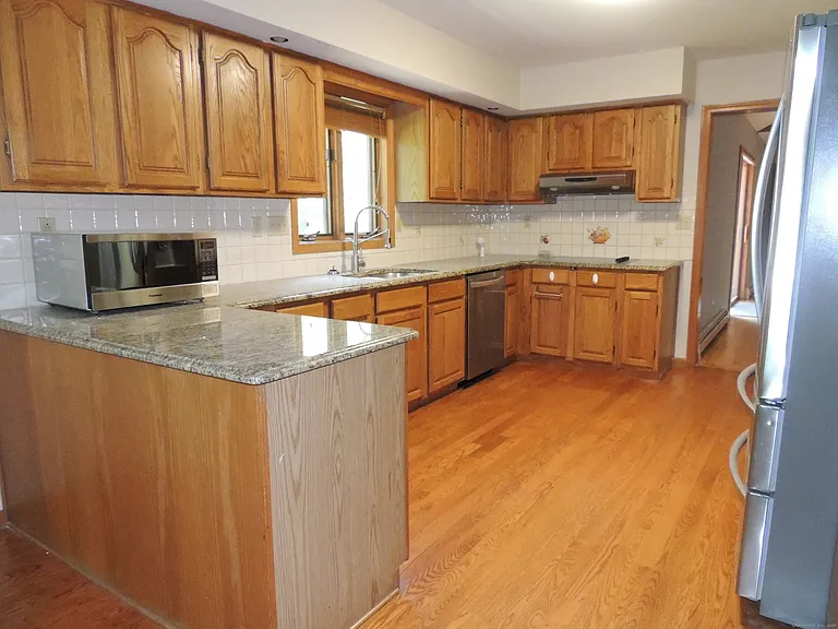 12 Cardinal Ln — Photo 12