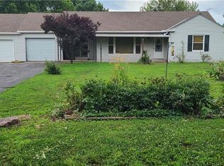 411 Wollard Blvd, Richmond, MO 64085
