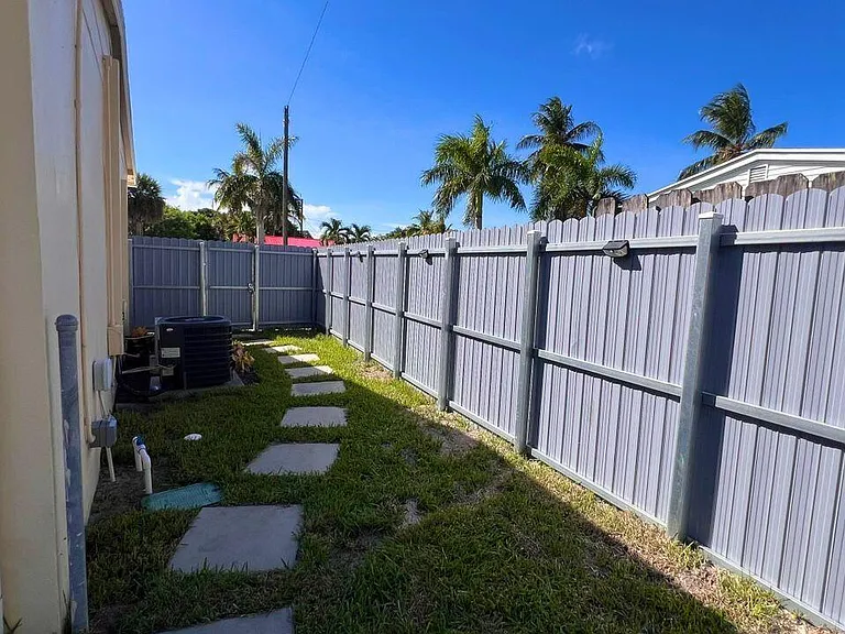 124 Abaco Dr — Photo 27