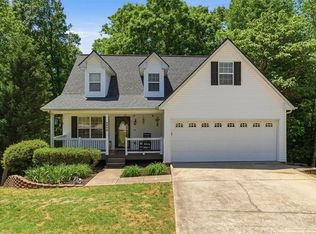 2949 Lake Hollow Rd, Gainesville, GA 30501