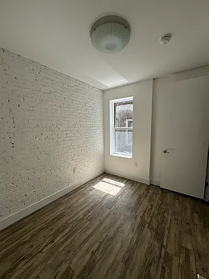 Rented by Pear NYC LLC | media 20