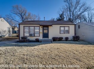 1832 N Chautauqua Ave, Wichita, KS 67214
