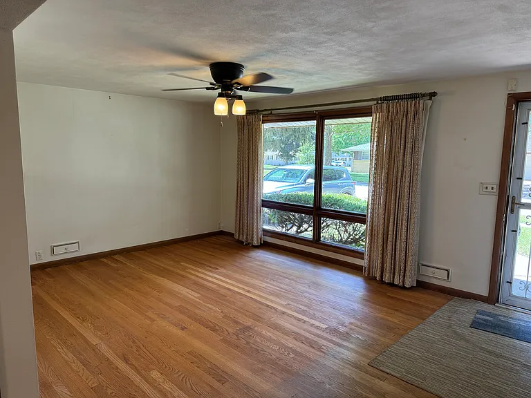 2204 Wyoming Dr — Photo 8