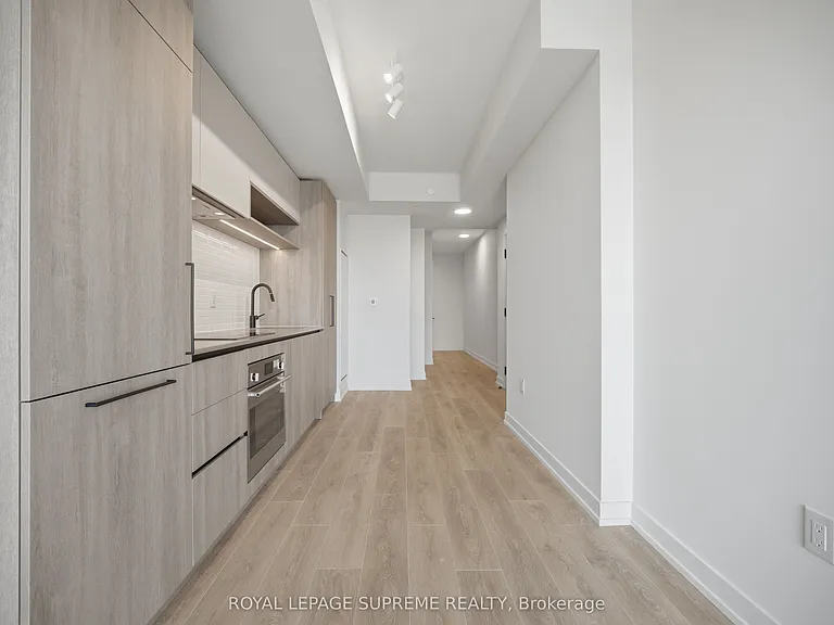 181 Sterling Rd #1603 — Photo 8
