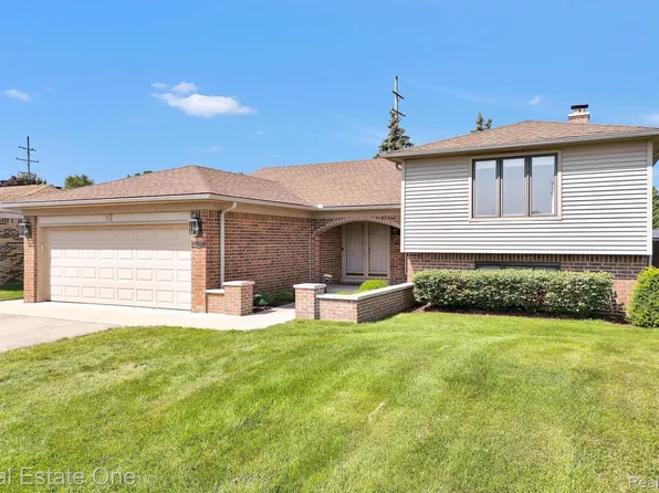 13617 Breezy Dr, Sterling Heights, MI 48313