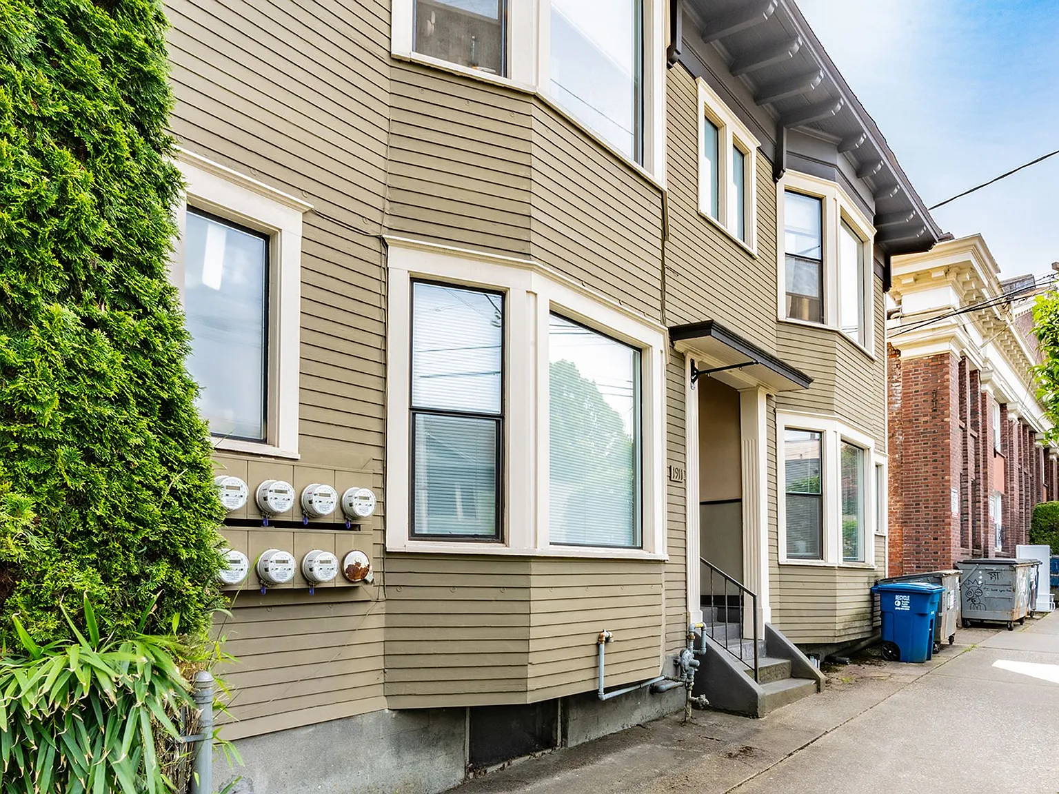Jenott Apartments — Photo 4