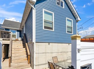 30 Edwin Ct, East Rockaway, NY 11518