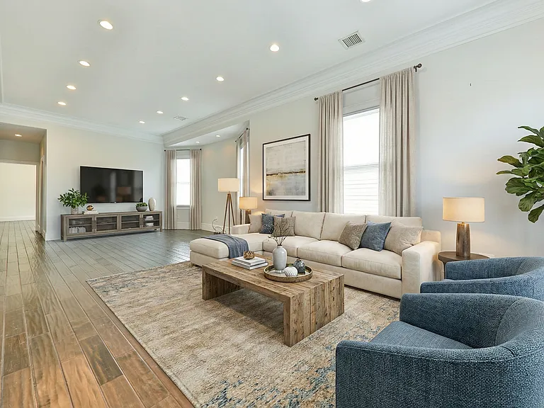 9 Bellflower St #3 — Photo 14