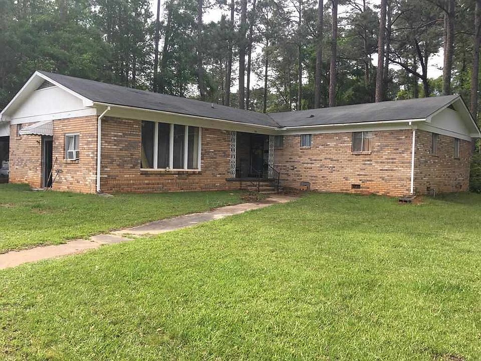1st image of 609 Pine Cove St W