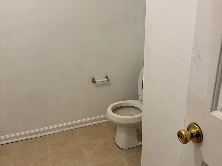 1003 Whipporwill Dr #C — Photo 14